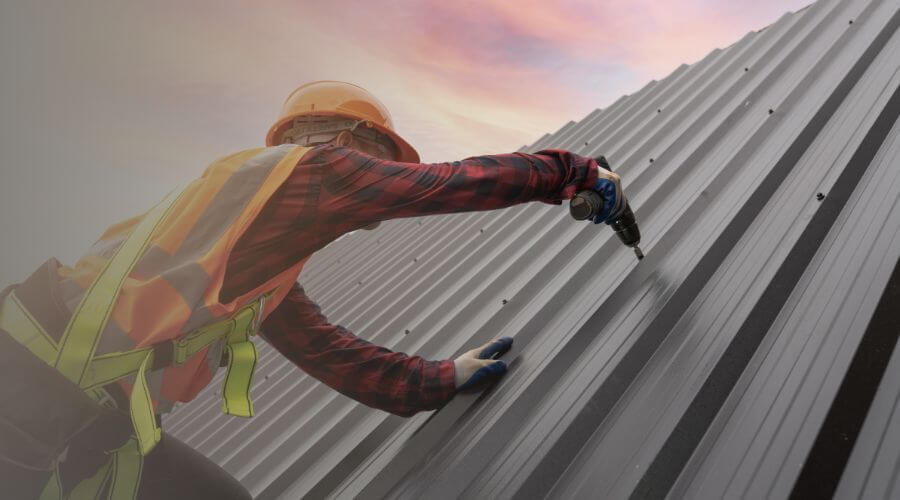 Professional gutter cleaning in Blakely, GA